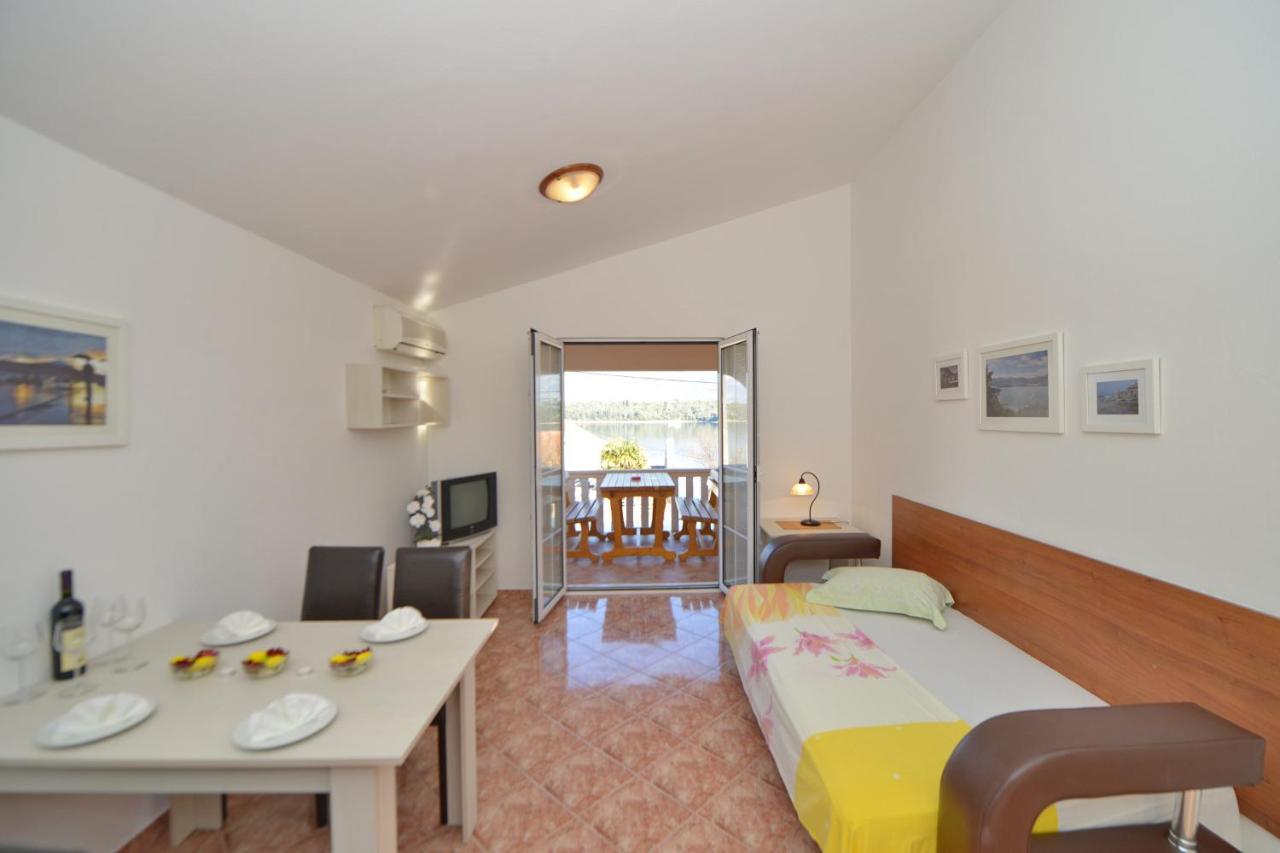 Apartments And Studios Jokic Tivat Zimmer foto