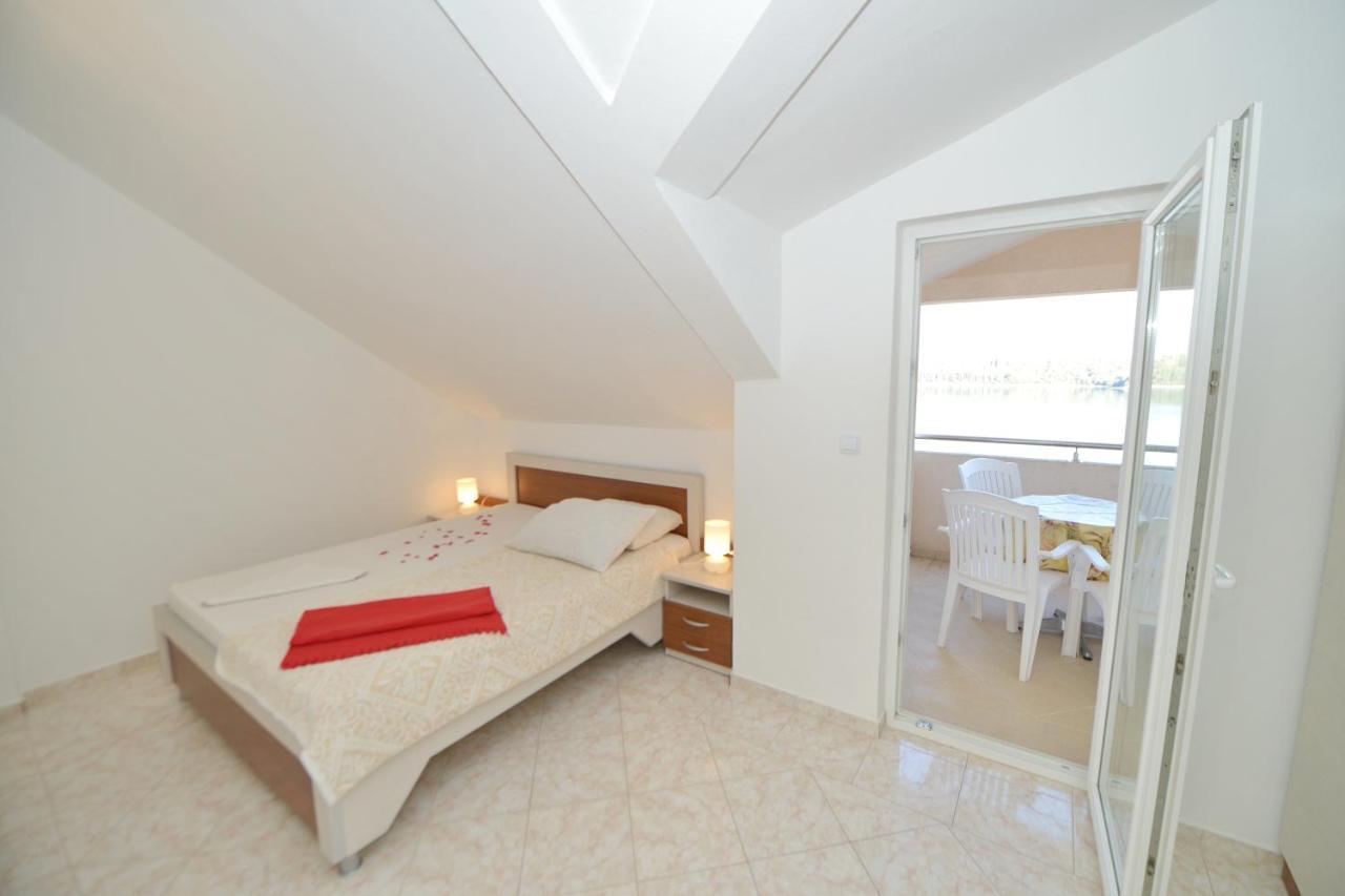 Apartments And Studios Jokic Tivat Zimmer foto